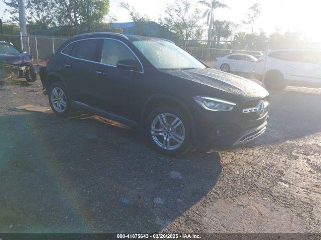  Salvage Mercedes-Benz GLA