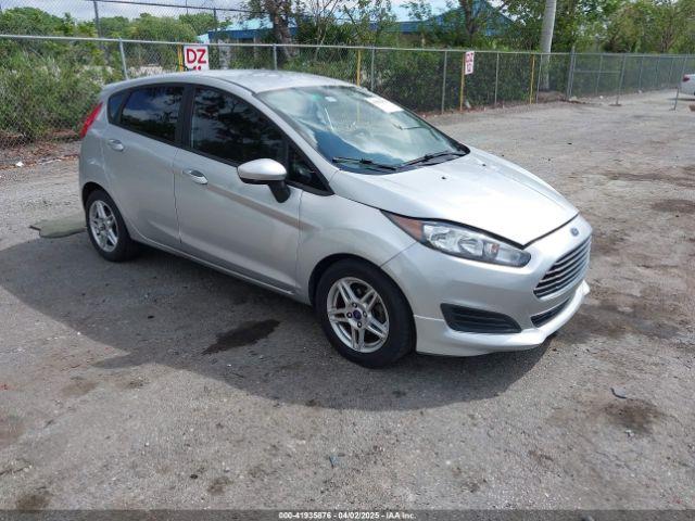  Salvage Ford Fiesta