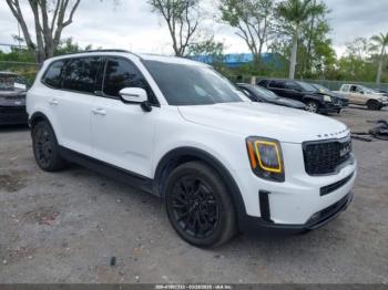  Salvage Kia Telluride