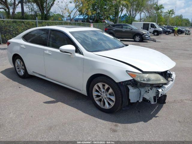  Salvage Lexus Es