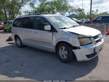  Salvage Dodge Grand Caravan