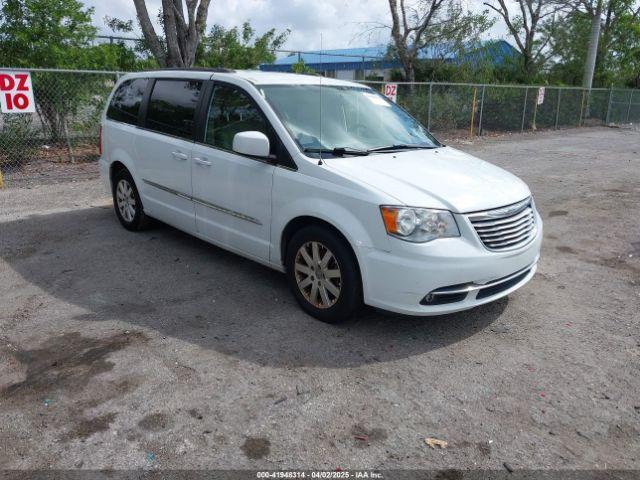  Salvage Chrysler Town & Country