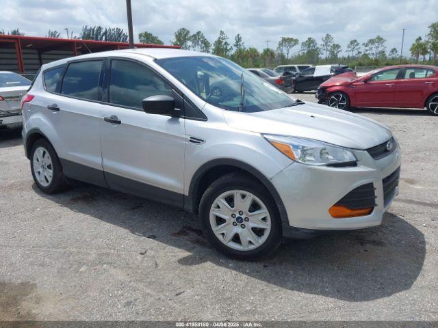 Salvage Ford Escape