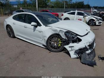 Salvage Porsche Panamera E-hybrid