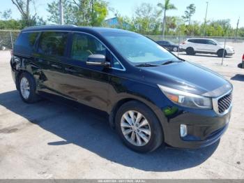  Salvage Kia Sedona
