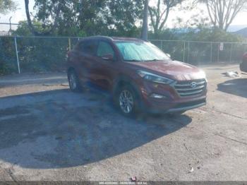  Salvage Hyundai TUCSON