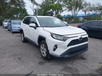  Salvage Toyota RAV4