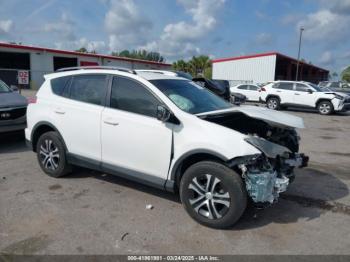  Salvage Toyota RAV4