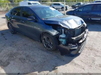  Salvage Kia Forte