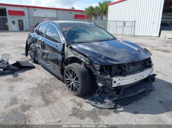  Salvage Toyota Camry