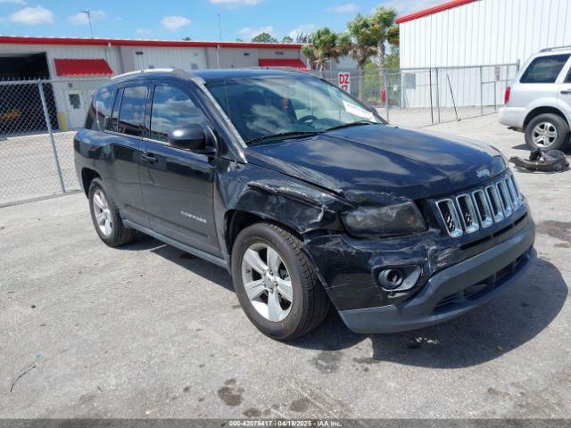  Salvage Jeep Compass