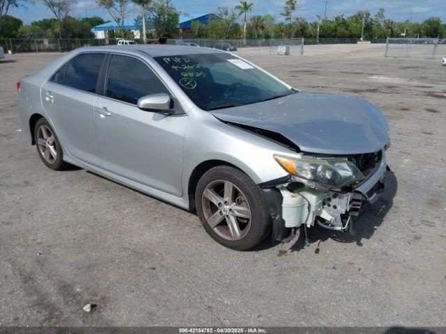  Salvage Toyota Camry