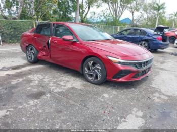  Salvage Hyundai ELANTRA