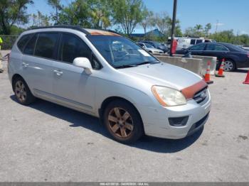  Salvage Kia Rondo