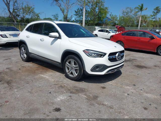  Salvage Mercedes-Benz GLA