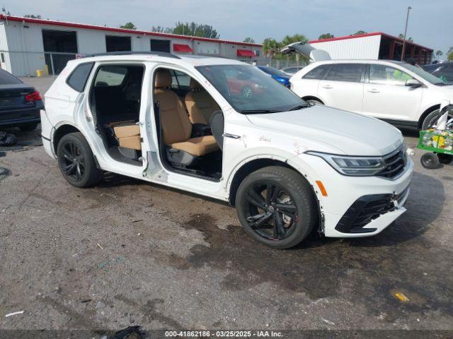  Salvage Volkswagen Tiguan