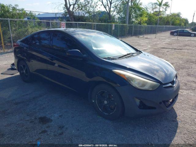  Salvage Hyundai ELANTRA