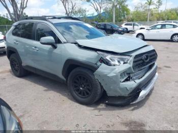  Salvage Toyota RAV4
