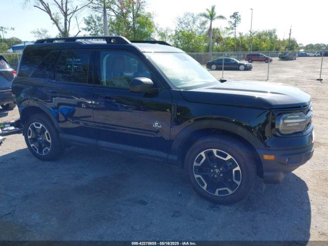  Salvage Ford Bronco