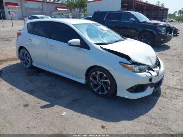  Salvage Scion iM