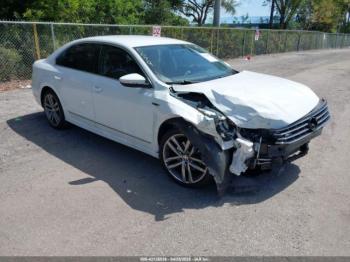  Salvage Volkswagen Passat