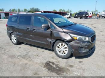  Salvage Kia Sedona