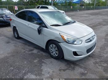  Salvage Hyundai ACCENT