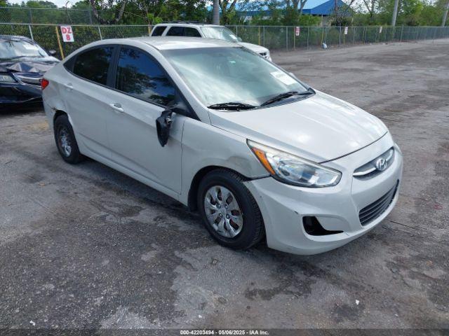  Salvage Hyundai ACCENT
