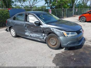  Salvage Volkswagen Jetta