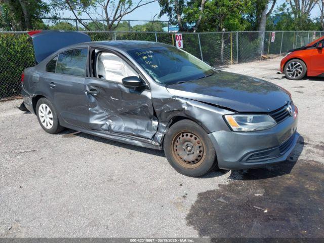  Salvage Volkswagen Jetta
