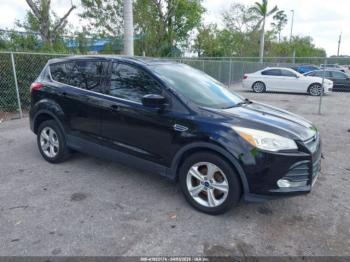  Salvage Ford Escape