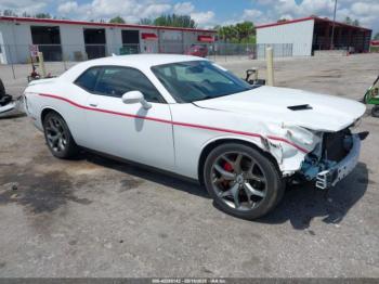  Salvage Dodge Challenger