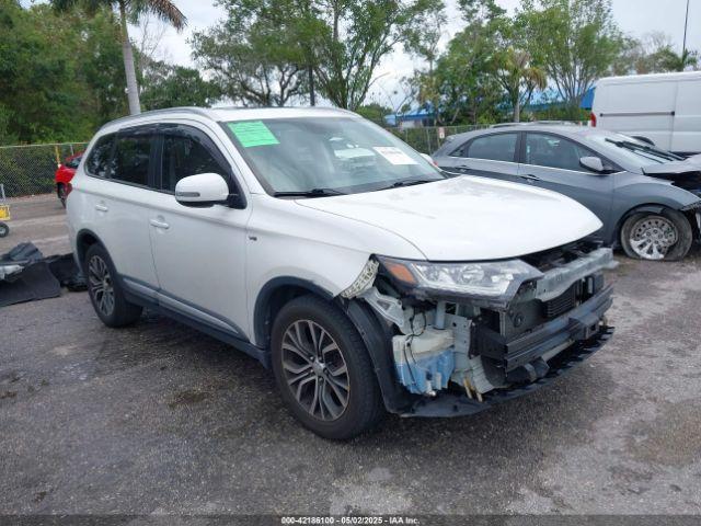  Salvage Mitsubishi Outlander
