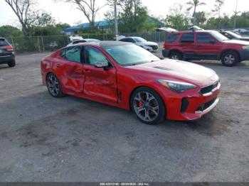  Salvage Kia Stinger