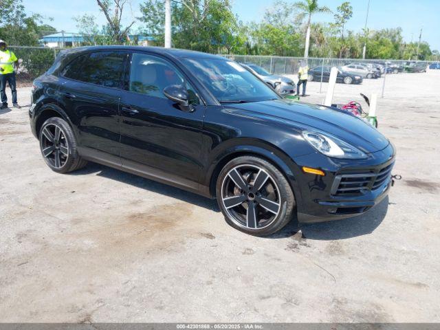  Salvage Porsche Cayenne