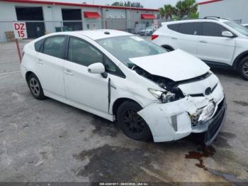  Salvage Toyota Prius