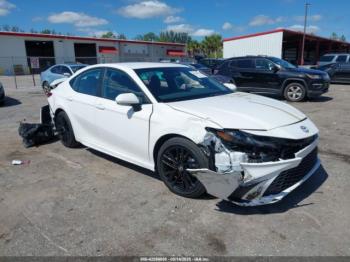  Salvage Toyota Camry