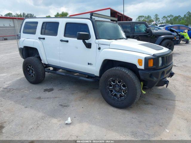  Salvage HUMMER H3 Suv