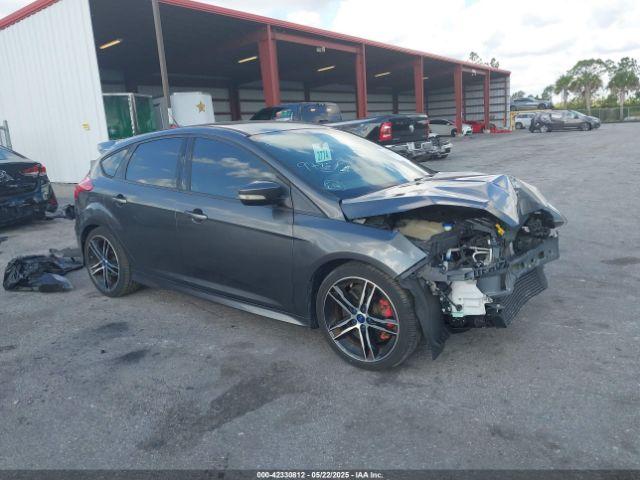  Salvage Ford Focus St