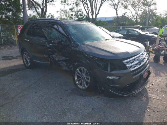  Salvage Ford Explorer