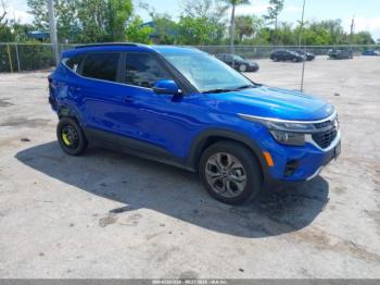  Salvage Kia Seltos