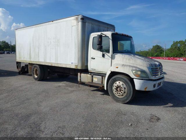  Salvage Hino 258 268