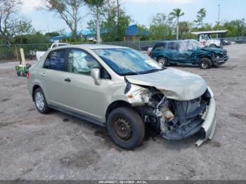  Salvage Nissan Versa