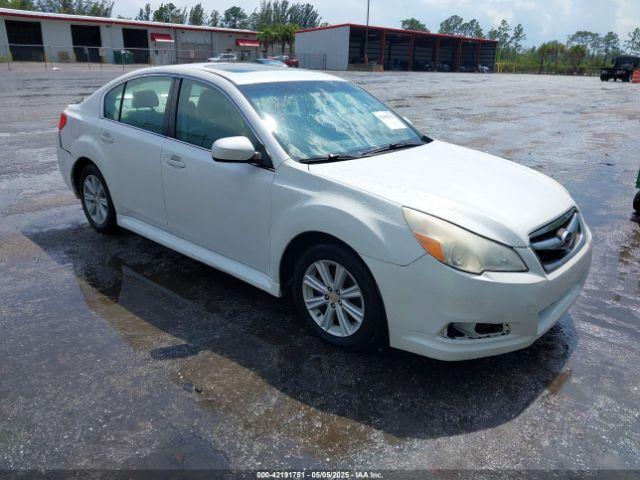  Salvage Subaru Legacy