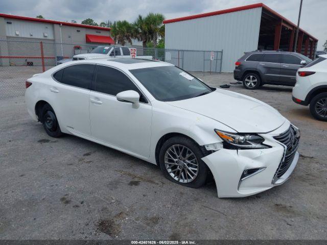  Salvage Lexus Es