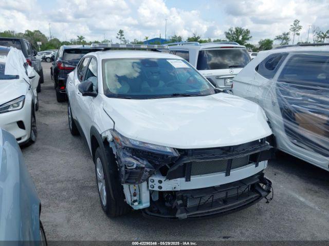  Salvage Chevrolet Trax