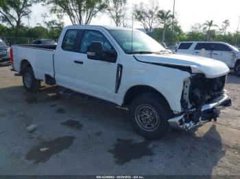  Salvage Ford F-250