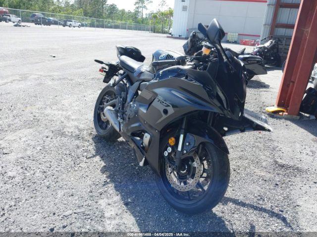  Salvage Yamaha Yzfr7