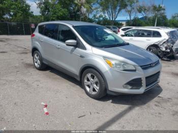  Salvage Ford Escape