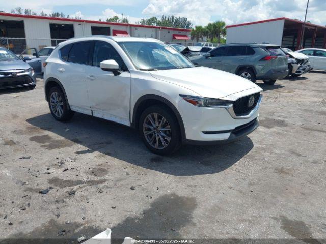  Salvage Mazda Cx